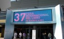 La pantalla estaba en la entrada de la Feria
