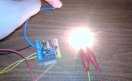 Con sólo un suave roce de nuestros dedos haremos encender nuestra PC....Amor geek por antonomasia