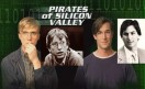 La película refleja a un Bill Gates muy hábil para los negocios, y a un Steve Jobs excéntrico, obsesivo con la perfección y hasta maltratando empleados