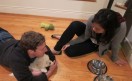 Mark Zuckerberg con su novia novia y su perro. Mark Zuckerberg con su novia novia y su perro.