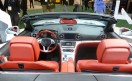 Un convertible de lujo en Mercedez-Benz. Un convertible de lujo en Mercedez-Benz.