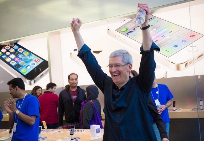 Apple reporta ventas sólidas en iPads, wearables y servicios