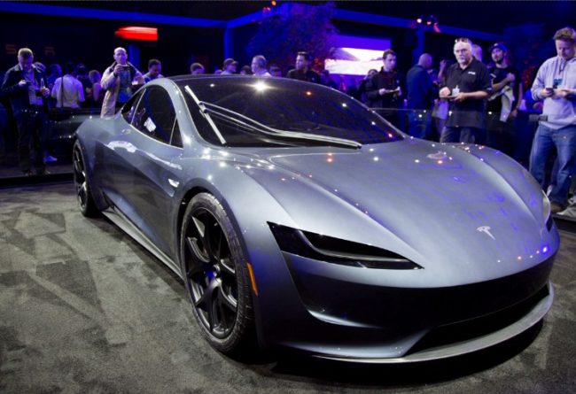 Tesla roadster 2020 velocidad maxima
