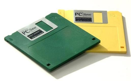 Sony deja de diskettes de 3 (¿recién ahora?) - RedUSERS