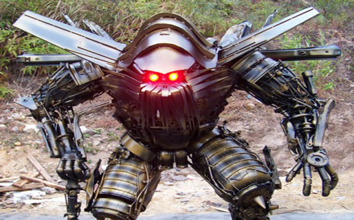 Recrean a los personajes de Transformers en escala real