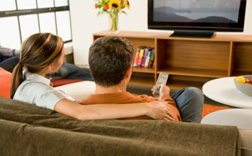 PAN y PRI quieren que Telmex entre a la TV de paga