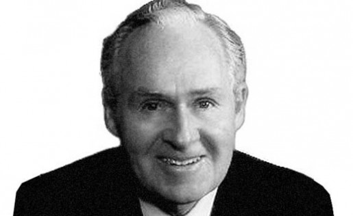 Robert "Bob" Galvin fue el responsable de hacer de Motorola el líder mundial de la comunicaciones durante los 29 años que fue CEO de la firma.
