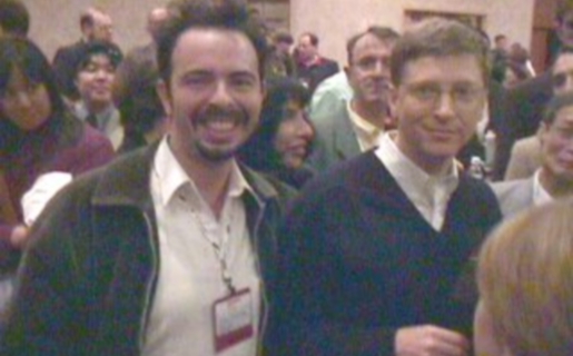 Las Vegas 1997, con mi amigo Bill Gates (cámara: Sony Mavica de 0,3 Megapíxeles con diskette).