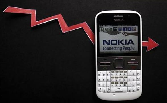 Nokia vuelve a los números rojos por caída de sus ventas