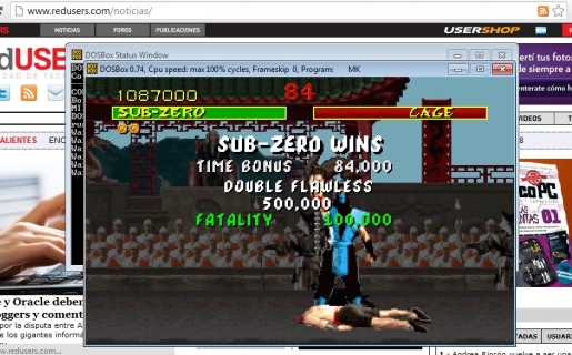 La pantalla de mi netbook, ejecutando Mortal Kombat mediante el emulador DosBox.