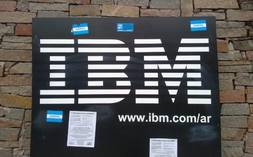 Frente del edificio que IBM posee en la localidad bonaerense de Olivos.