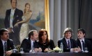 Cristina Fernández, junto a Martín Sabatella (derecha), durante la cadena que recordó los tres años de la sanción de la Ley de Medios.