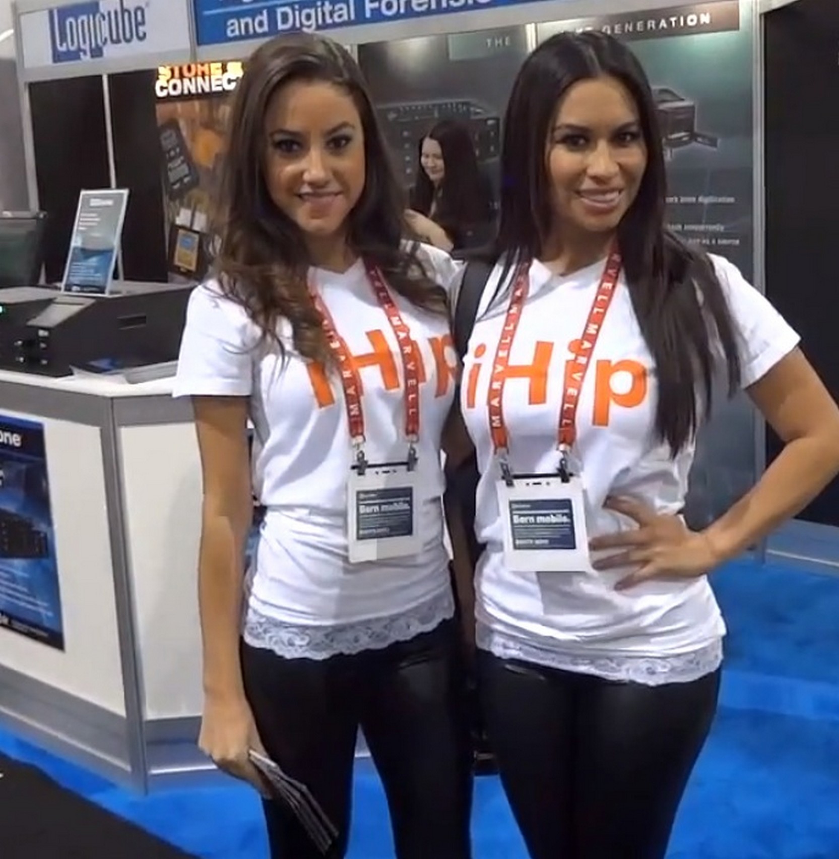 CES2013-boothbabes0007