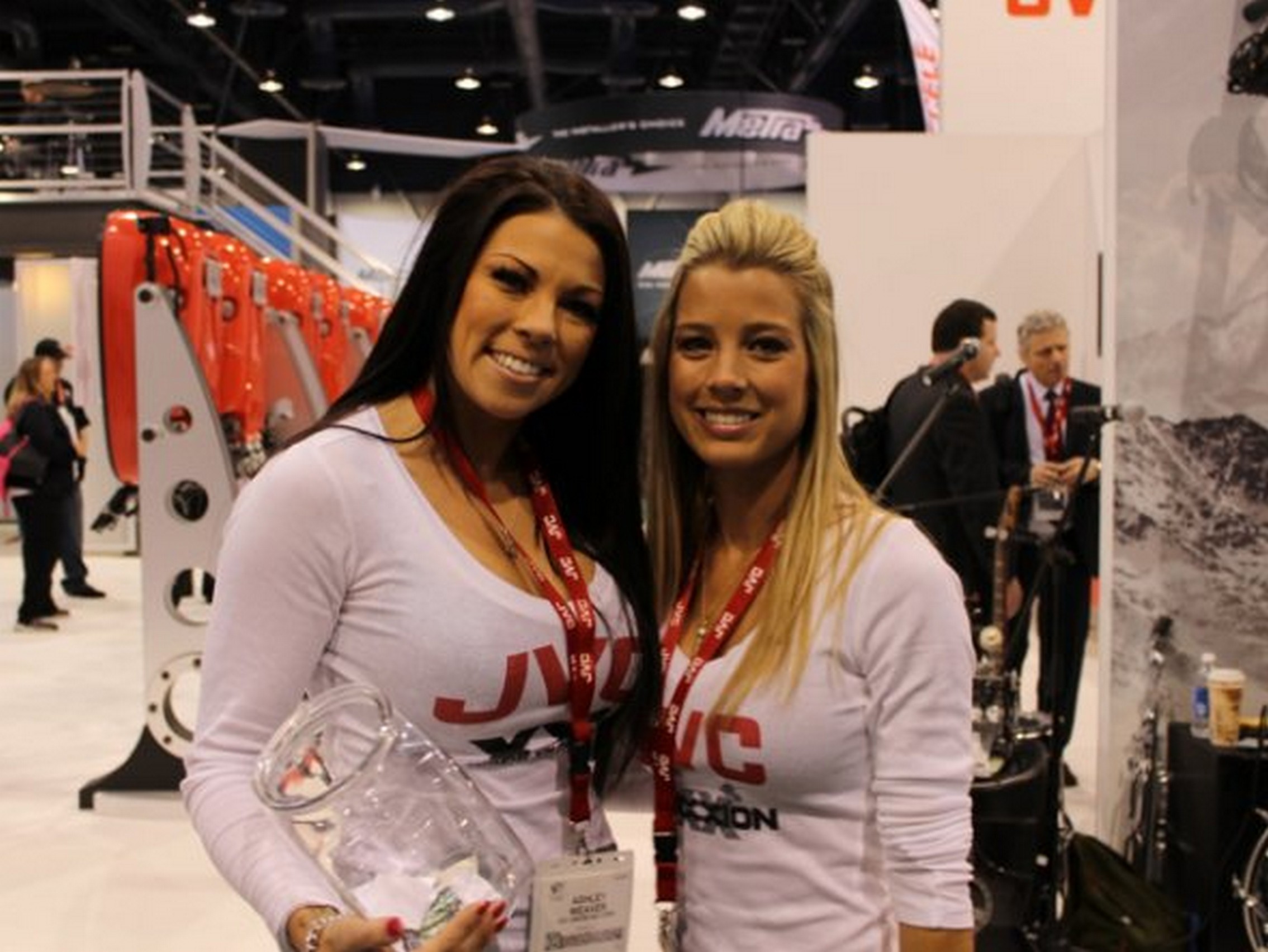 CES2013-boothbabes0027