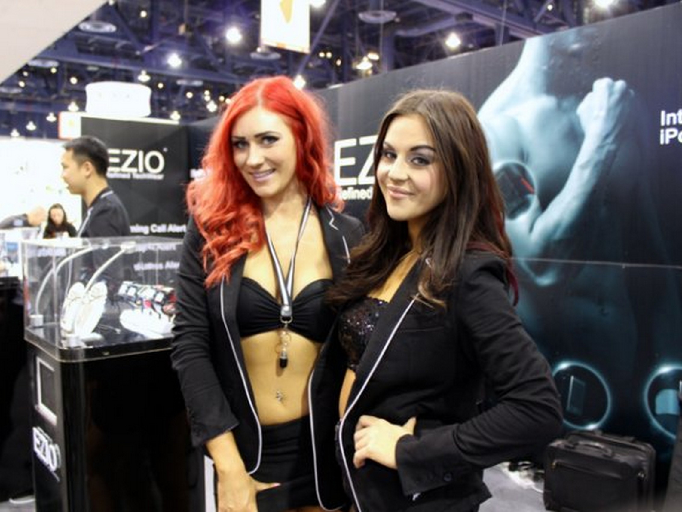 CES2013-boothbabes0028