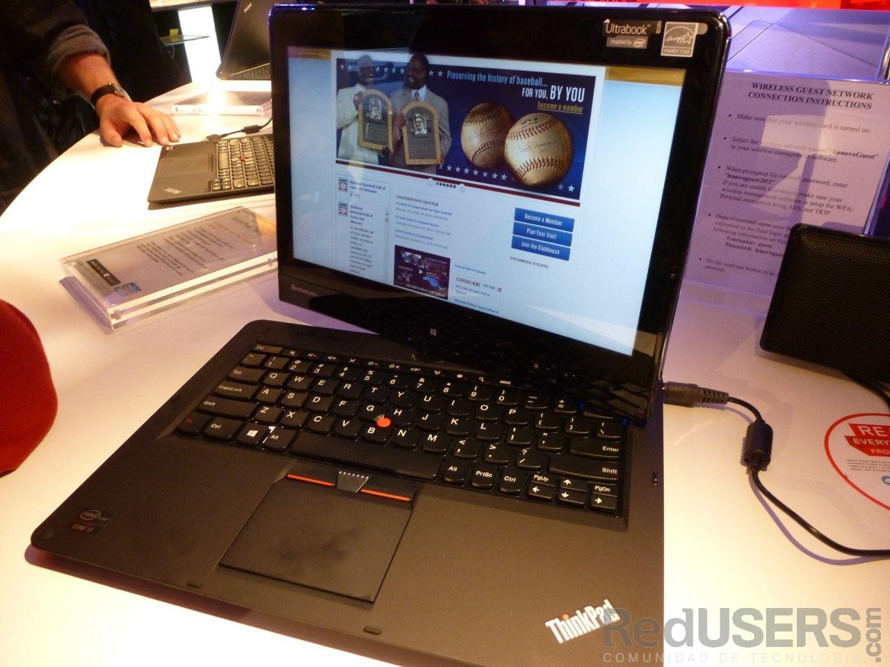 La famosa línea ThinkPad también mostró nuevos modelos en la CES 2013
