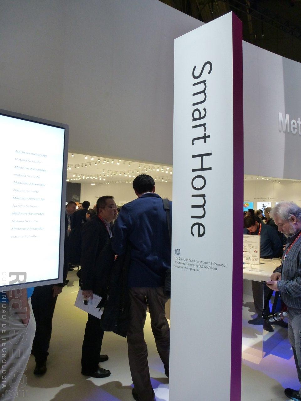 La casa, obviamente, es una "Smart Home" La casa, obviamente, es una "Smart Home"