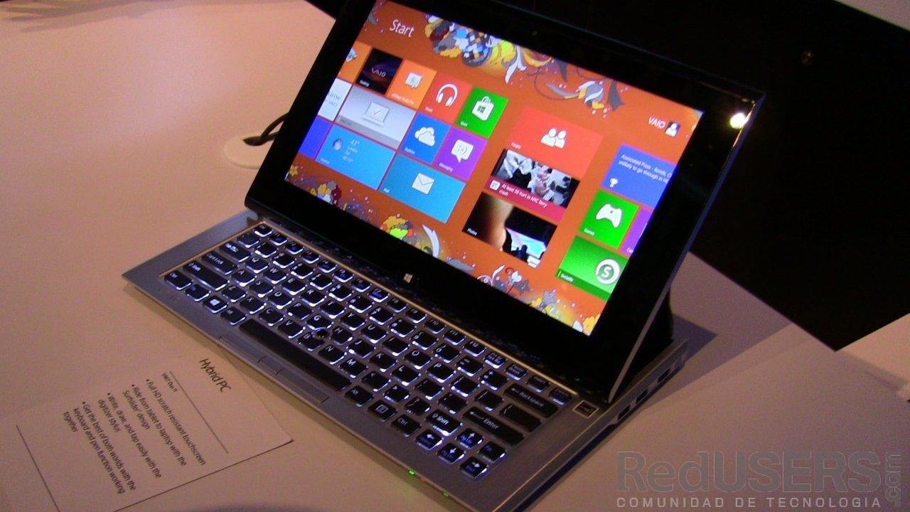 La VAIO Duo 11, en su versión "laptop"