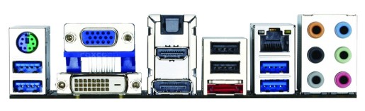 El panel trasero ofrece todas las salidas de video actuales. Además, trae USB 3.0 y eSATA de 6 GBPS