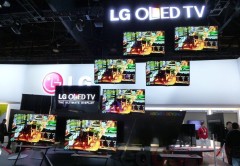 La tecnología OLED de LG llegaría a los consumidores de la mano de los displays curvos.