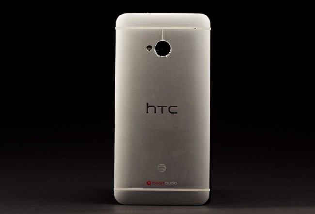 HTC no logra repuntar sus números