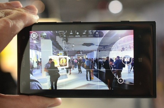 El software fotografía del Lumia 1020 llega a más equipos (Foto: The Verge)