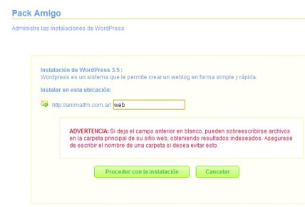 2) Normalmente se nos solicitará una carpeta para alojar a esa instalación, lo que nos da mayor orden en la combinación de diferentes sistemas. Podemos designar nombres como web, sitio, site o inicio. Momentáneamente, la URL para acceder será, por ejemplo, www.misitio.com/web.