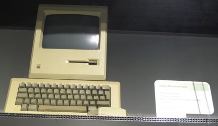 No mucho para decir: una Apple Macintosh 512.