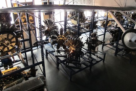 El museo cuenta con un ala inmensa dedicada a los motores que impulsaron la aviación en Gran Bretaña. Esto es apenas una parte.