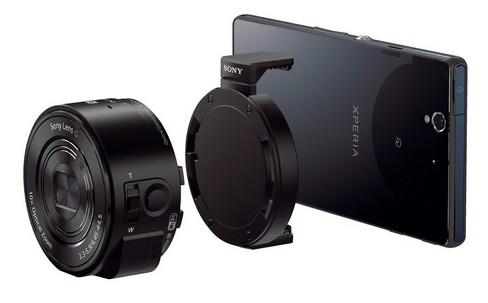 La Sony QX10 y el sistema de "clip" para anclarla a un smartphone La Sony QX10 y el sistema de "clip" para anclarla a un smartphone