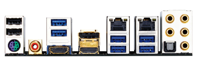 Un panel trasero completo: Dual Lan Gigabit, muchos puertos USB 3.0 y doble salida HDMI. 