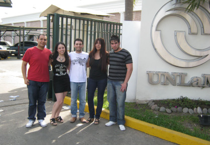 El equipo: Marcelo Cannella, Érika Garrido, Christian Bermúdez, Natalia Lara y Nelson Juárez.