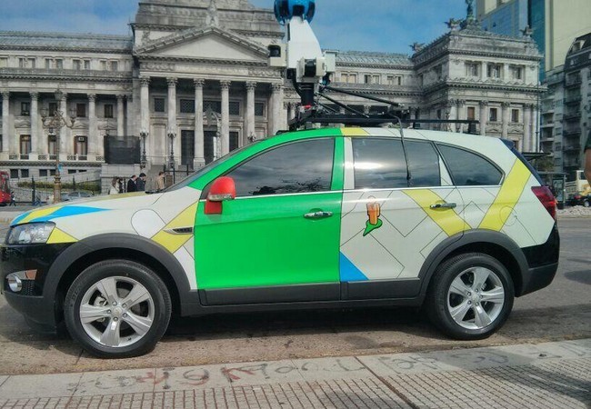Google Street View comenzó a registrar imágenes en la Argentina desde la Plaza de lCongreso, sitio conocido como el "Kilómetro Cero"