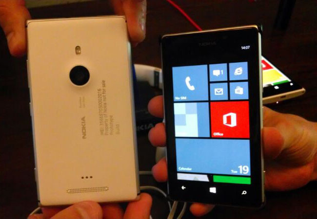 Nokia Lumia 925.