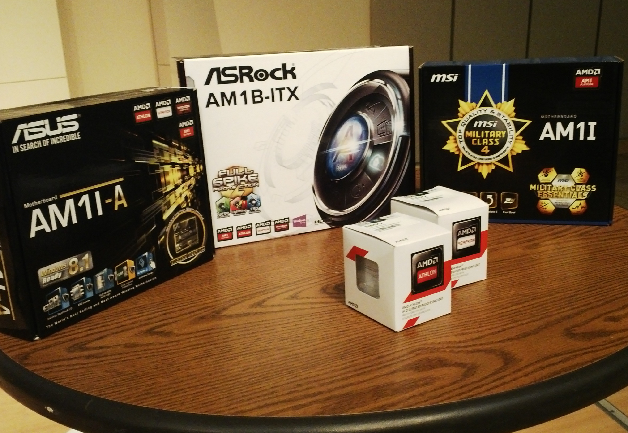 AMD lanza los nuevos APU Athlon y Sempron con tecnología SoC - RedUSERS