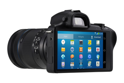 Samsung NX-300, una cámara inteligente que corre con Tizen.