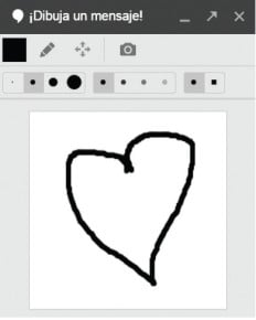 Si hacemos clic en [Adjuntar una foto] se abre una página para buscar archivos de imagen en el equipo, en álbumes en línea o tomar una instantánea con la cámara web. Al acercar el mouse a [Adjuntar una foto] veremos que a la izquierda aparece un lápiz. Con él podemos realizar un dibujo a mano alzada.