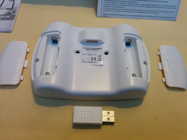 PCBOX DINI: Baterías y conector wireless
