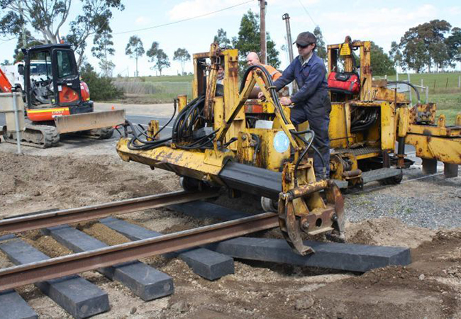 Estudian construir durmientes de plástico para las vías del tren - RedUSERS